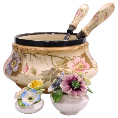 Lot 22 - An early 20thC Royal Bonn blush pottery salad...