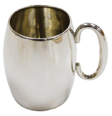 Lot 113 - A George VI silver christening tankard, of...