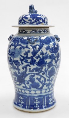 Lot 84 - A Qing dynasty 19thC blue and white porcelain...