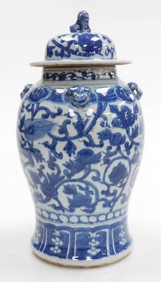 Lot 84 - A Qing dynasty 19thC blue and white porcelain...