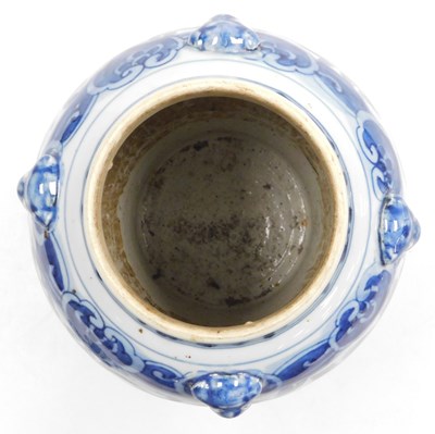 Lot 84 - A Qing dynasty 19thC blue and white porcelain...