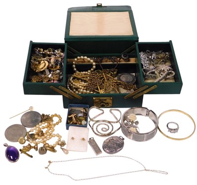Lot 215 - Silver and costume jewellery, including an...
