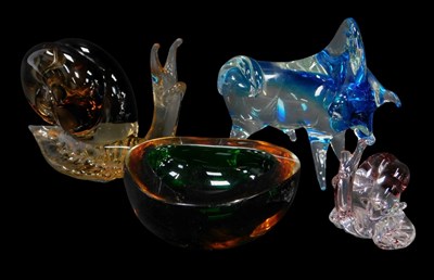 Lot 179 - A Murano glass brown tinted snail, signed,...