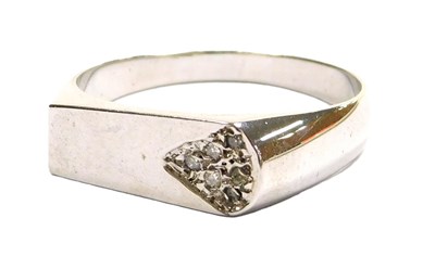 Lot 210 - A 9ct white gold and diamond gentleman's...