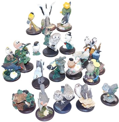 Lot 406 - A group of Oiseau de Collection Country Bird...