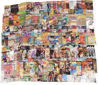 Lot 419 - Various comics, to include Arrow The Realm,...