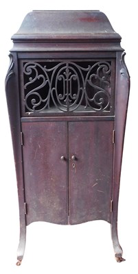 Lot 644 - An early 20thC Sonora mahogany cased cabinet...