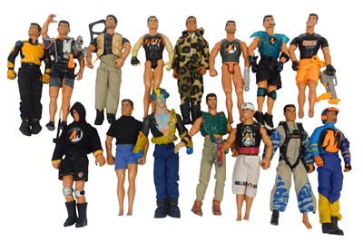 Lot 321 - Hasbro Action Man, including Rappeling Action...