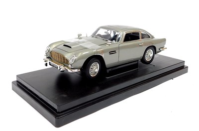 Lot 322 - A Joy Ride Die-cast 007 Goldfinger 1965 Aston...