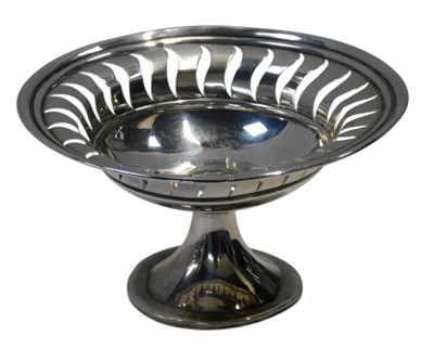 Lot 235 - An Edward VII silver pedestal sweetmeat dish,...