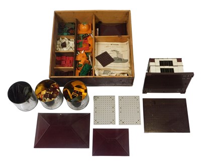 Lot 330 - A Bayko No. 4 set, in associated box, and...