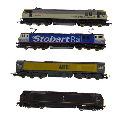 Lot 369 - Lima OO gauge locomotives, including a class...