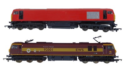 Lot 370A - Lima OO gauge diesel electric locomotives,...