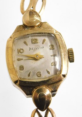 Lot 656 - A Swiss 9ct gold cased lady's wristwatch,...