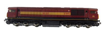 Lot 390 - A Hornby Railways OO gauge class 58 diesel...