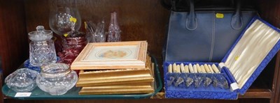Lot 2034 - Miscellaneous items, including an Osprey...