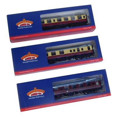 Lot 424 - Bachmann Branchline OO gauge...