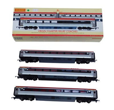 Lot 425 - Hornby OO gauge coach pack Virgin Charter...