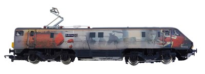 Lot 437 - A Hornby Railways OO gauge class 91 electric...