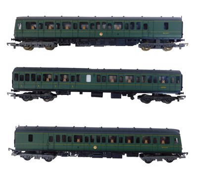 Lot 439 - Lima Models OO gauge class 117 DMU...