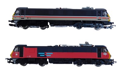 Lot 449 - Hornby Railways OO gauge class 90 locomotives,...