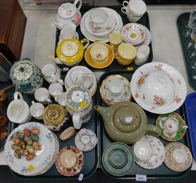 Lot 2085 - A Crown Staffordshire part tea service,...