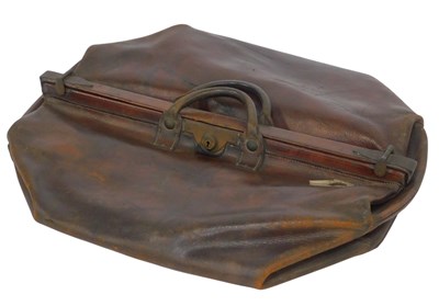 Lot 432 - An early 20thC brown leather Gladstone type...
