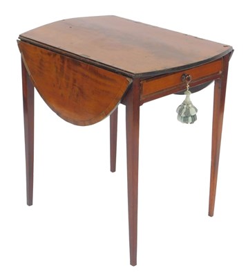 Lot 521 - A George III mahogany and rosewood crossbanded...