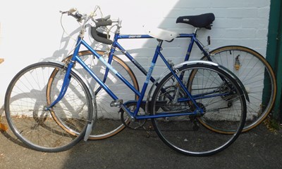 Lot 1132 - A BSA bicycle, blue trim, together with a...