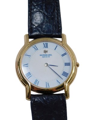Lot 571 - A Raymond Weil gentleman's gold-plated...