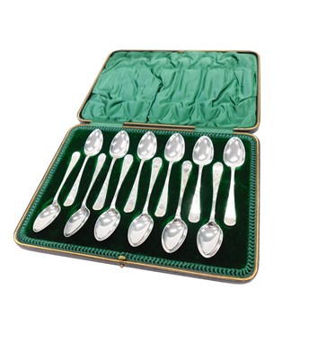 Lot 133 - A set of twelve Edward VII silver...