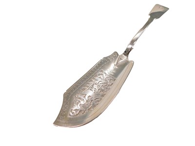 Lot 134 - A Victorian silver fish server, with fiddle...