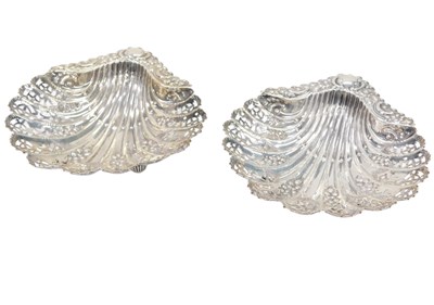 Lot 142 - A pair of Victorian silver shell shaped dishes,...