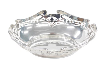 Lot 155 - An Edward VII silver bonbon dish, in the Art...