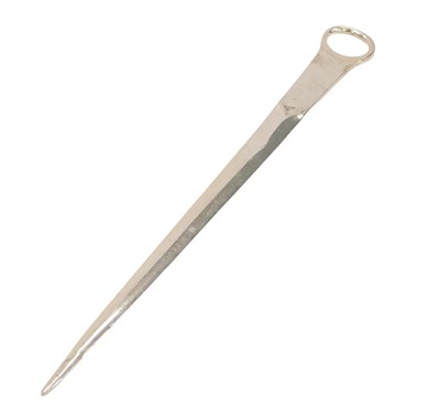 Lot 185 - A George IV silver skewer, of plain design,...