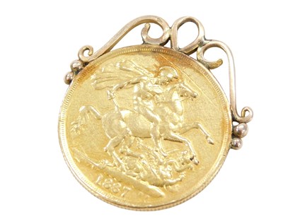 Lot 8 - A Victorian double sovereign pendant dated...