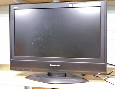 Lot 2005 - A Panasonic HD Ready TX-26LXD7 26" television.