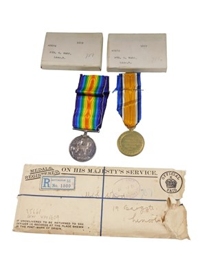 Lot 646 - Two World War I medals, comprising the Great...
