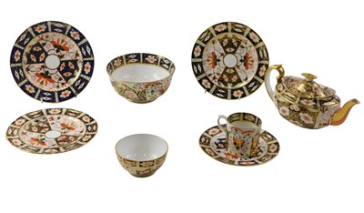 Lot 670 - A group of Royal Crown Derby Imari pattern...