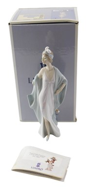 Lot 678 - A Lladro sophisticate figure, model 05787, boxed.
