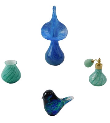Lot 688 - A group of Art Glass, comprising an Alum Bay...
