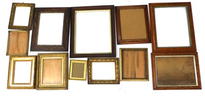 Lot 765 - A group of picture frames, to include oak,...