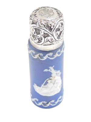 Lot 537 - An early 20thC Wedgwood blue Jasperware scent...