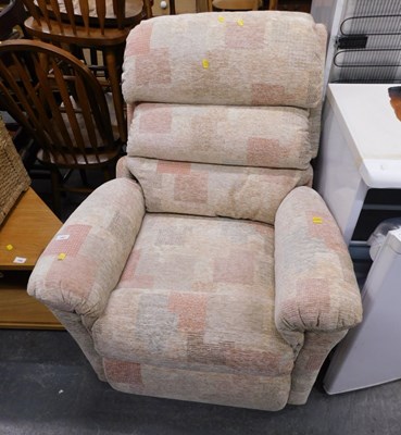Lot 1507 - A La-Z-Boy Luxury Lift rise and fall reclining...