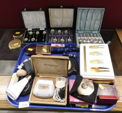 Lot 2176 - Various compacts, vintage makeup, silver...