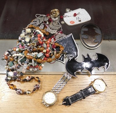 Lot 2179 - A group of assorted costume jewellery, beaded...