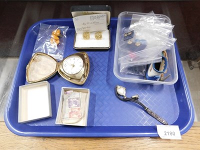 Lot 2180 - Costume jewellery, clip on earrings, compact,...