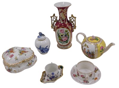 Lot 962 - A Sevres small coffee can, with printed...