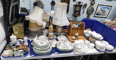 Lot 2231 - Housewares and ceramics, to include a Copeland...