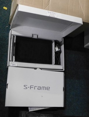 Lot 2233 - A Sony digital photo frame.